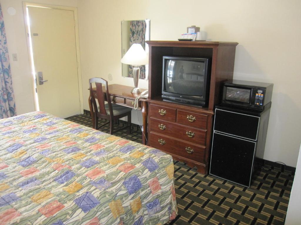 Hospitality Inn Bowmansville Szoba fotó