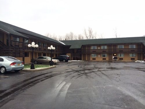 Hospitality Inn Bowmansville Kültér fotó